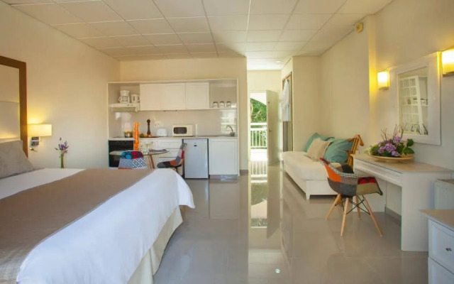 King Jason Paphos - Designed for Adults By Louis Hotels