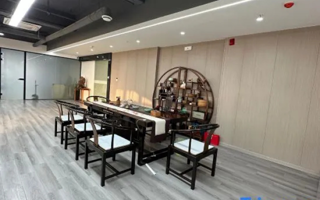 Wanshi Hotel