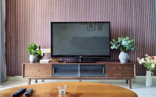 No.15 Eighties 80's @ Retro interior near Sunway