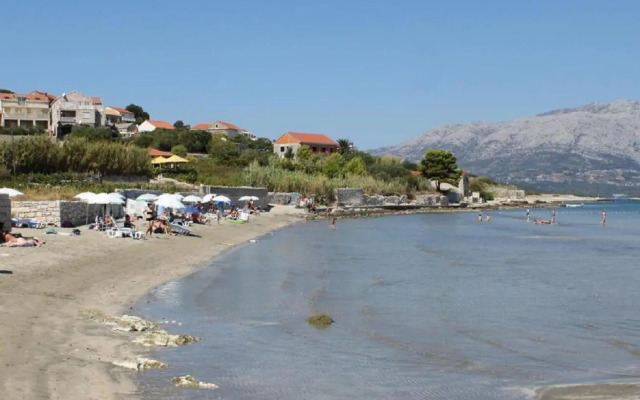 Apartments Rud - 15 m from sea