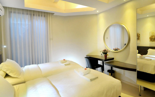 Collection O 14 Sun Boutique Hotel