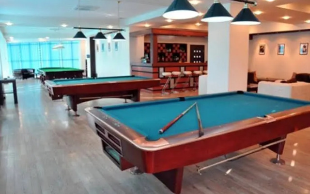 Atrium Hotel