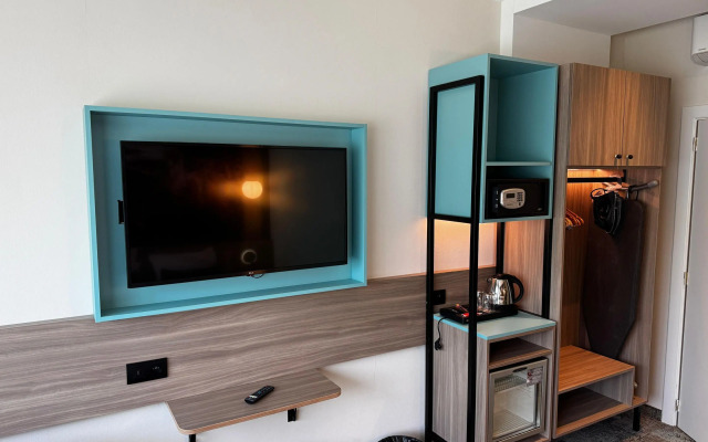 Hotel & Aparthotel Casteau Resort Mons