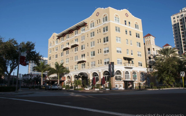 Ponce De Leon Hotel