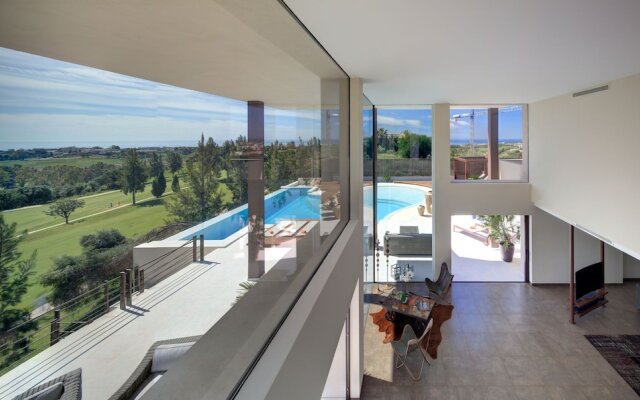 Contemporary Villa, Golf La Alquería, Benahavis, Marbella
