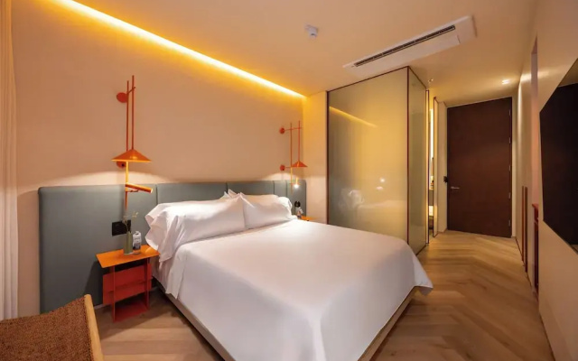 The Cut Hotel by MOME
