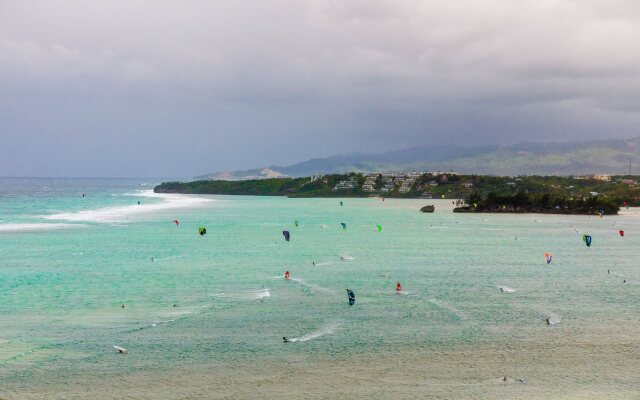 Jeepney Hostel and Kite Resort