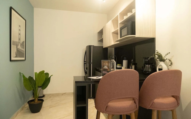 w Flawless 1BR w AC Near Ciudad Amurallada