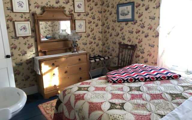 The Rendezvous Bed & Breakfast