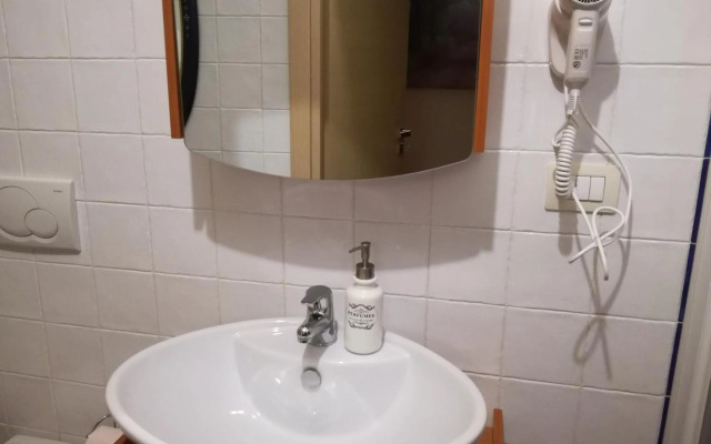 Sassi Sotto Le Stelle