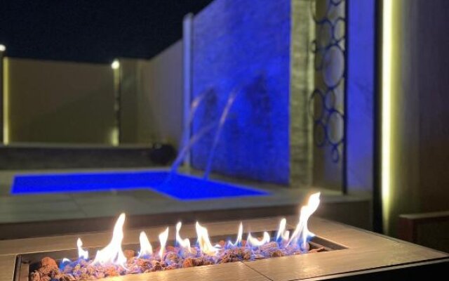 private chalet with pool شاليه فخم مع مسبح