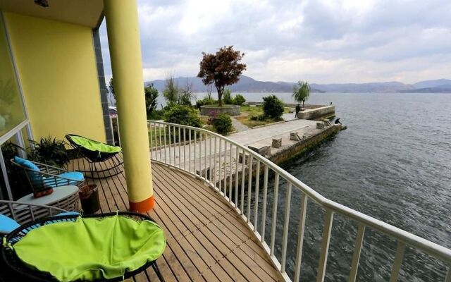 Dali Harbour Plaza Holiday Inn