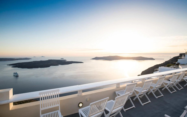 Villa Ilias Caldera Hotel