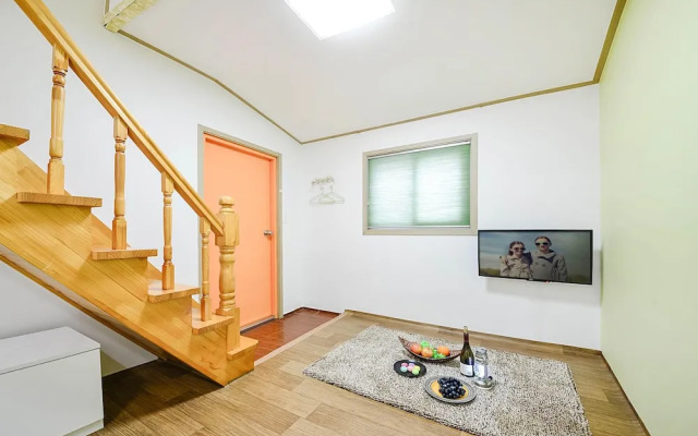 Gangneung Apple Pension