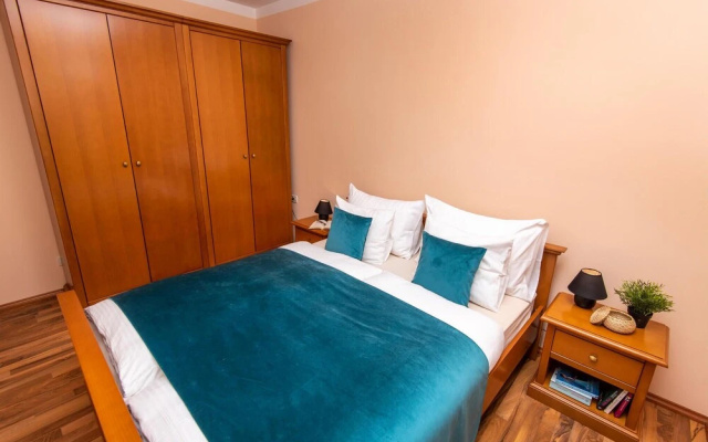 Amazing Apartment in Podstrana With 1 Bedrooms and Wifi