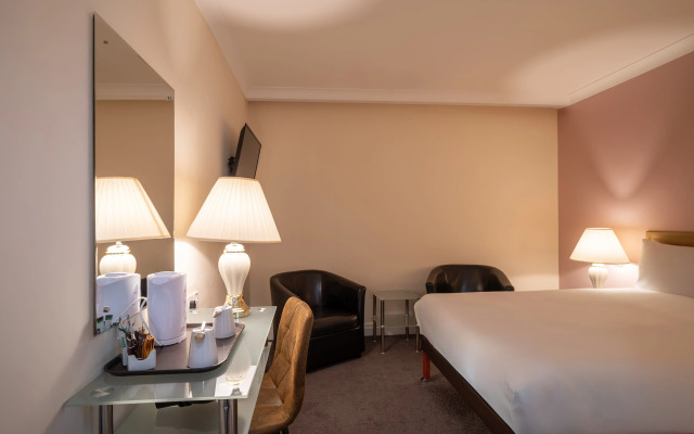 Britannia Sachas Hotel