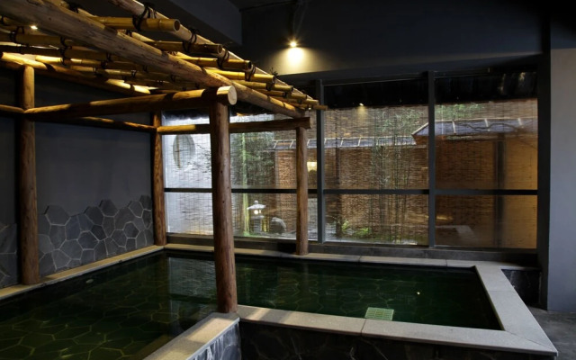 Shanghai Zhuli Kosa Spring Resort