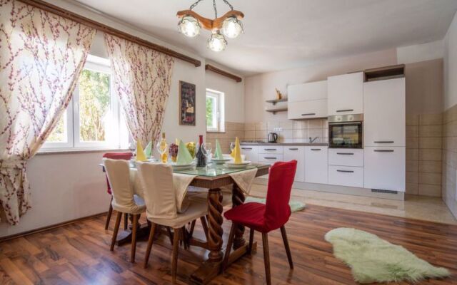 House Saulja Valfurva