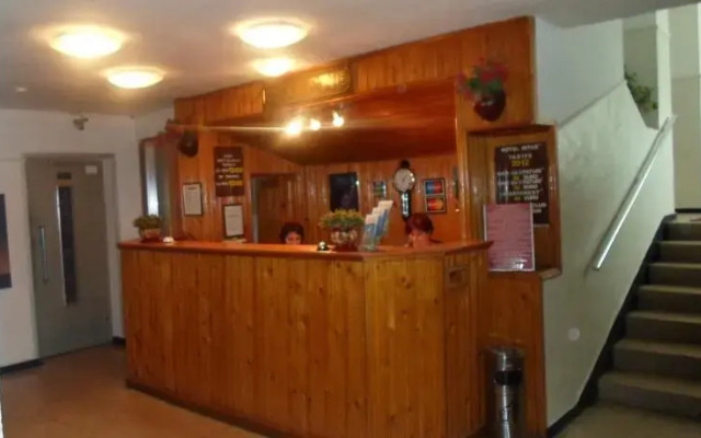 Hotel Intus