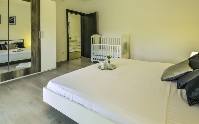 Ani Smil i in Smil i