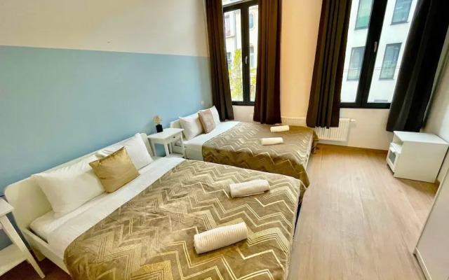 Luxury 2BR 2BA Near Fashion District by Oneluxstay