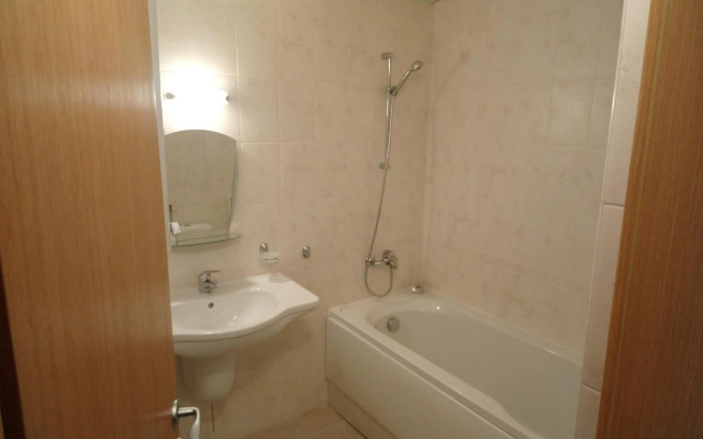 Studio L006 in Aspen Golf