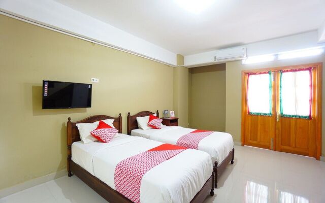 OYO 1429 Bastiana Residence