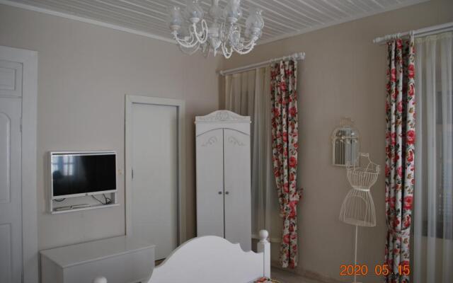 The White Otel Alacati