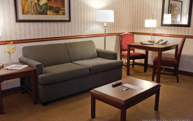 Holiday Inn Express & Suites Bloomington - MPLS Arpt Area W, an IHG Hotel