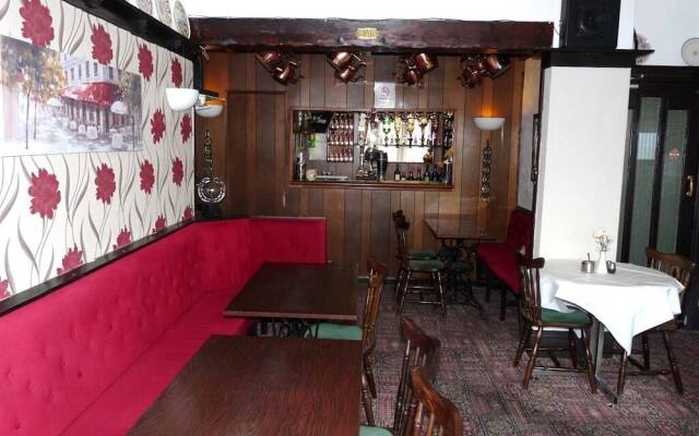 Moorings Hotel