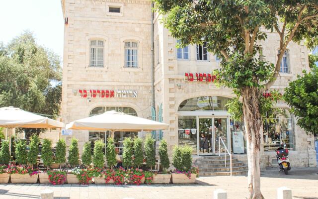 Modern Ben gurion Apt By Ahlan Hospitality