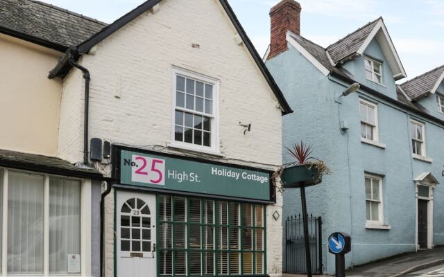 25 High Street