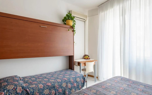 Pineda Aparthotel