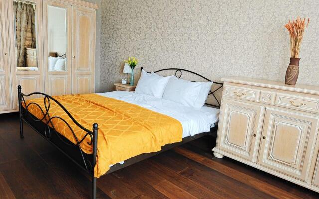 Booking39 on Leni Golikova Street