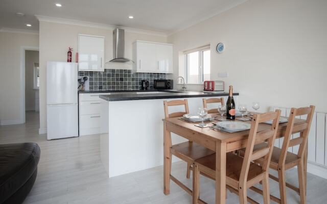 Seafarer - 2 Bedroom Apartment - Pendine