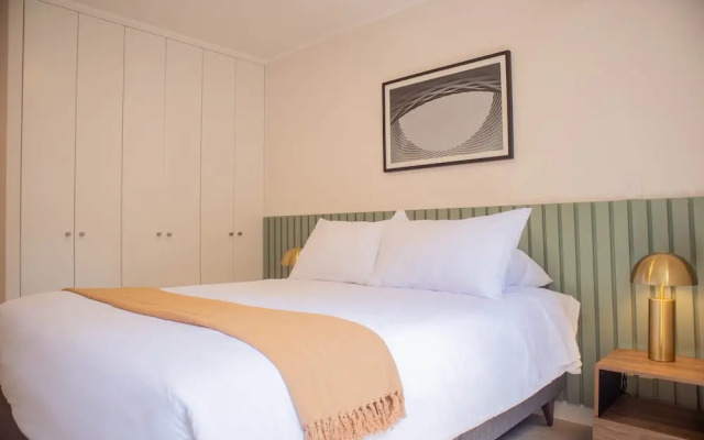 w Wonderful 1BR w Balcony in Miraflores
