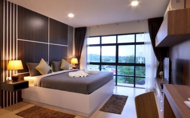 The Nice Condotel Bangtao Beach