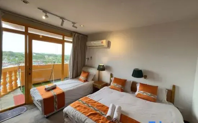 Muji style Riverbank suites level 10