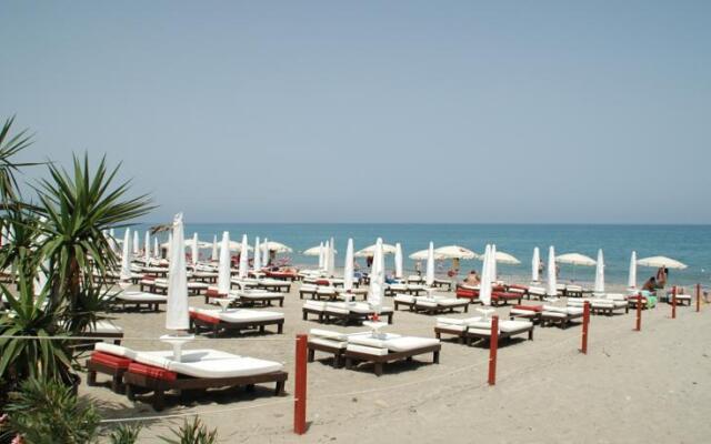 Cefalù Mare