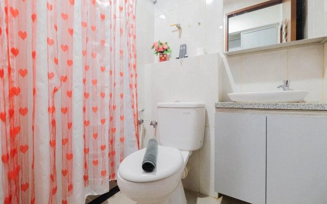 Minimalist and Stylish 1BR Grand Kamala Lagoon Apartment