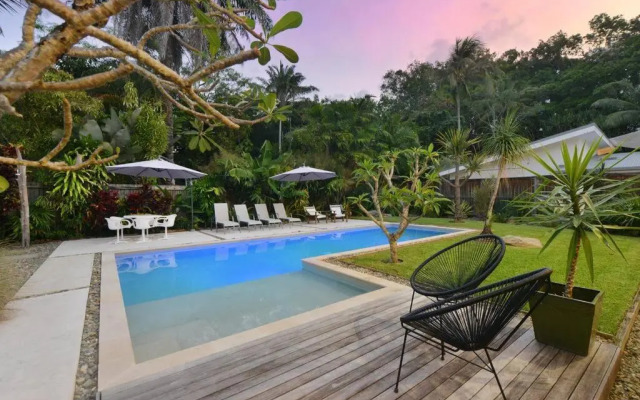 Jamaica Beach House