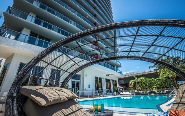 Three-Bedroom Beachwalk Resort Apartment