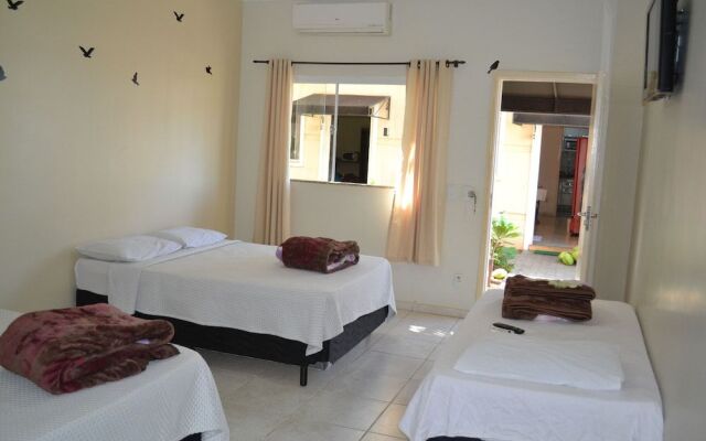 Pousada Acácia Amarela