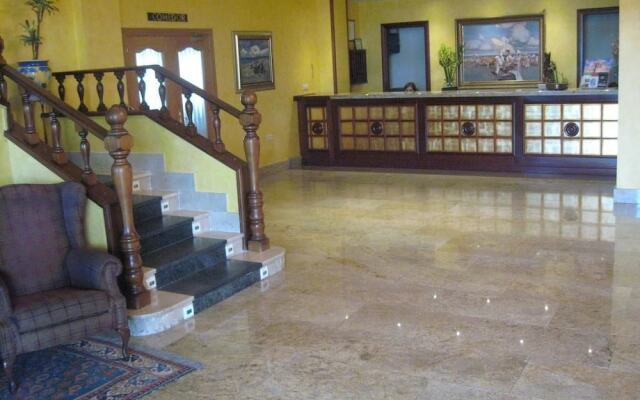 Hotel San Roque