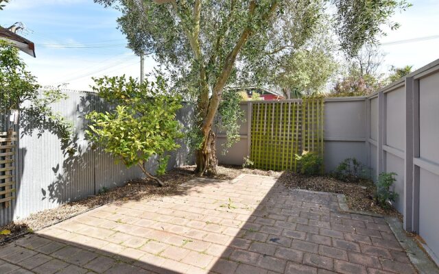 Moa Place - Christchurch Holiday Homes