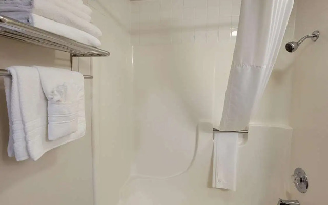 SureStay Plus Hotel by Best Western Grand Island