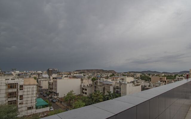 Treebo Pink City Grand