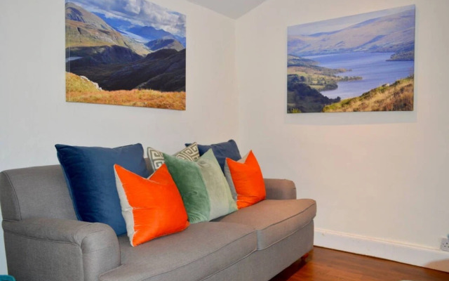 New Town Apartment Close to City Centre