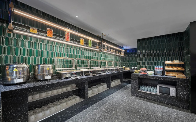 Lan Wan International Hotel
