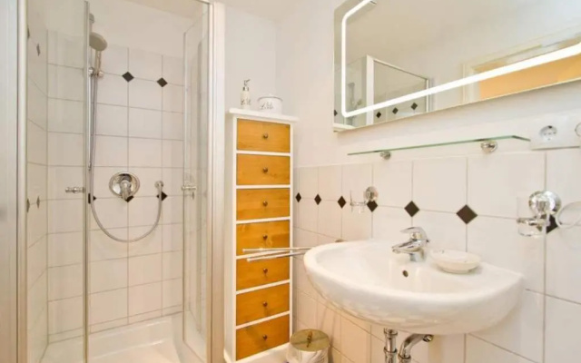 Villa Damaris, App 54